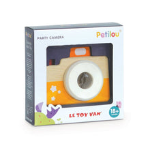 Load image into Gallery viewer, Le Toy Van Wood Camera