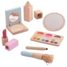 Load image into Gallery viewer, Plan Toys Play Make Up Set