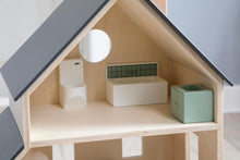 Load image into Gallery viewer, Sebra Dolls House Furniture - Bathroom