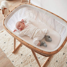 Load image into Gallery viewer, Charlie Crane Kumi Crib with Hazelnut Laces
