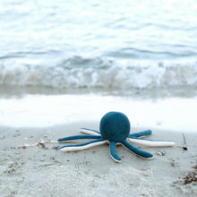 Load image into Gallery viewer, Fabelab Rattle Octopus Blue Spruce
