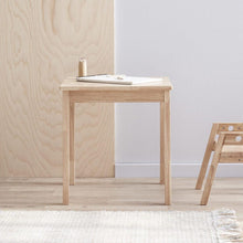Load image into Gallery viewer, Kids Concept SAGA Table
