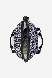 Tiba and Marl Felix Holdall in Mono Leopard